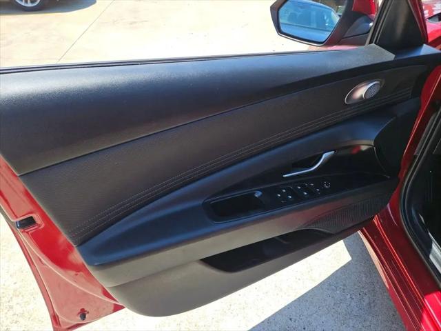 2025 Hyundai Elantra SEL Convenience