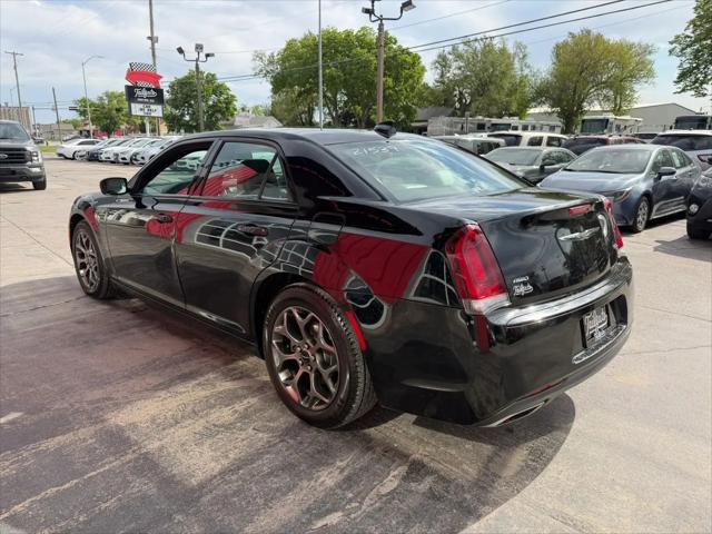 2017 Chrysler 300 300S AWD