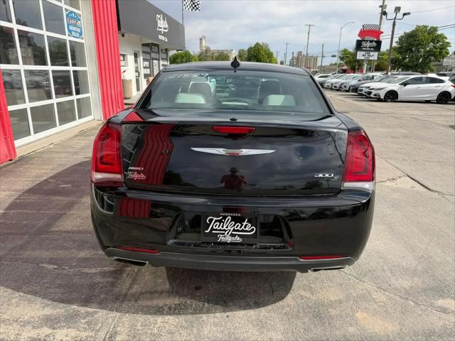 2017 Chrysler 300 300S AWD