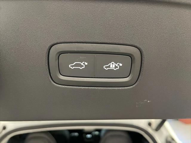 2025 Volvo X 90 Ultra, Twin Motor, Fully electric, 6 Seats