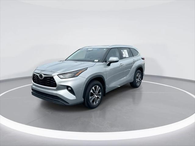 2024 Toyota Highlander XLE