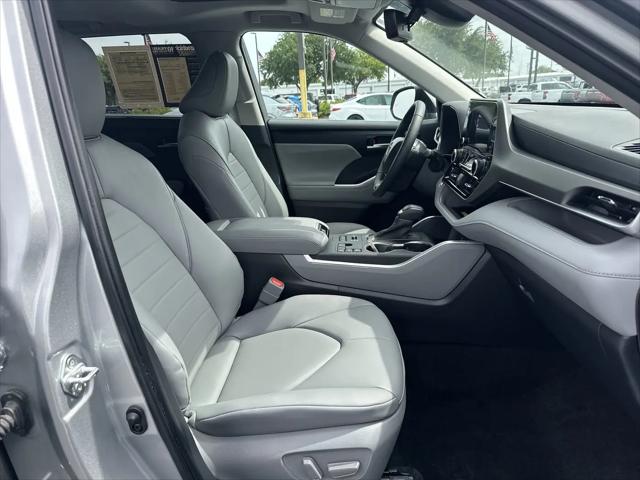2024 Toyota Highlander XLE