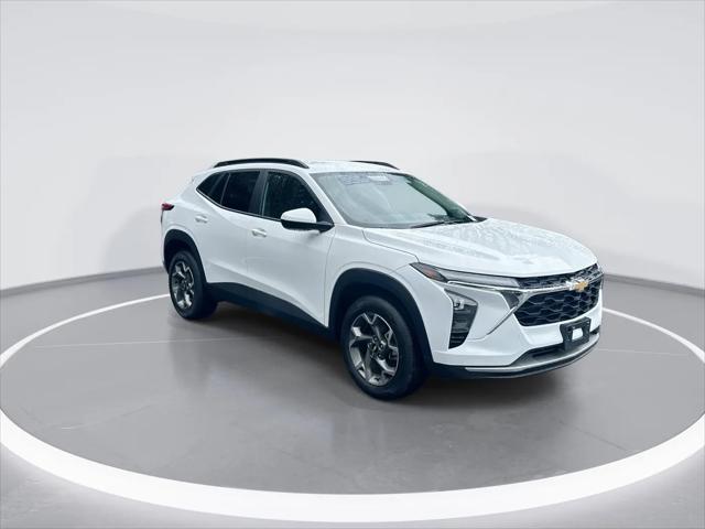 2025 Chevrolet Trax FWD LT