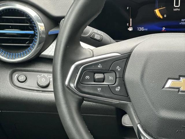 2025 Chevrolet Trax FWD LT