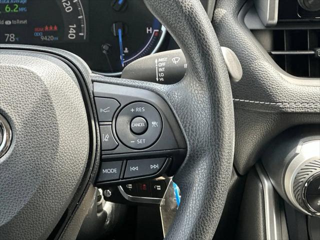 2025 Toyota RAV4 Hybrid LE