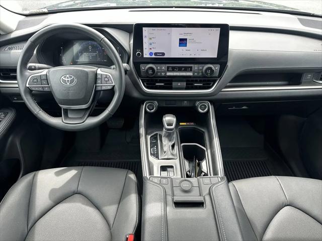 2025 Toyota Grand Highlander XLE
