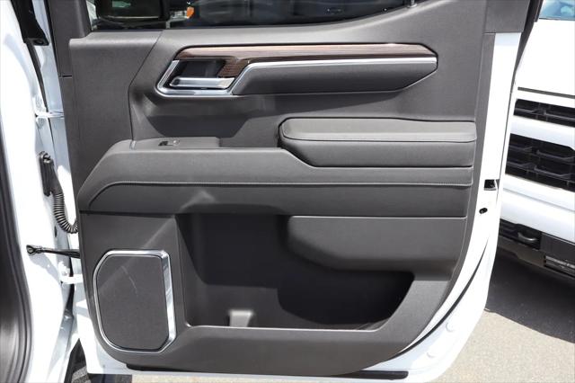 2026 Chevrolet Silverado 1500 4WD Crew Cab Short Bed LT Trail Boss