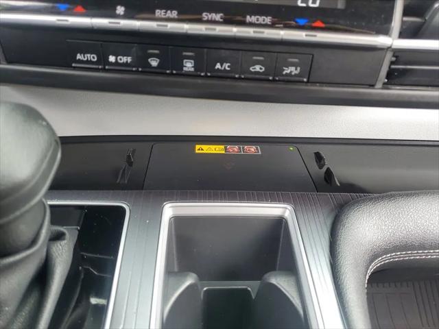 2025 Toyota Sienna LE