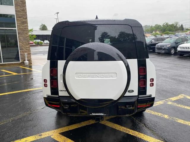 2023 Land Rover Defender 130 X-Dynamic SE