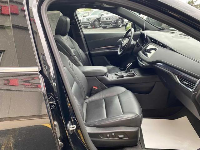 2023 Cadillac XT4 FWD Luxury