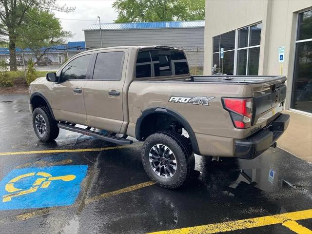2021 Nissan Titan Crew Cab PRO-4X 4x4