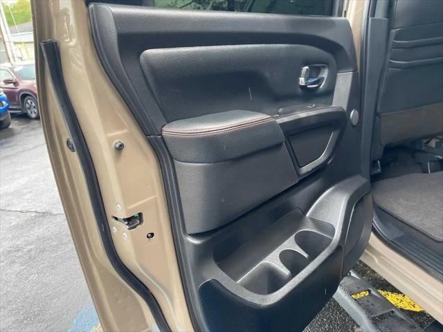 2021 Nissan Titan Crew Cab PRO-4X 4x4