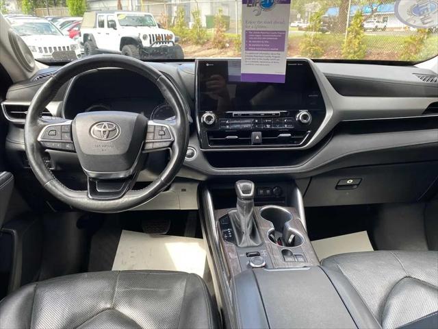 2020 Toyota Highlander Platinum