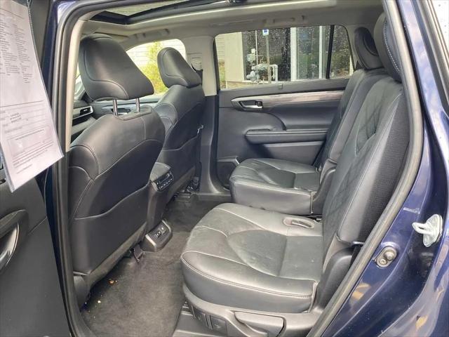 2020 Toyota Highlander Platinum