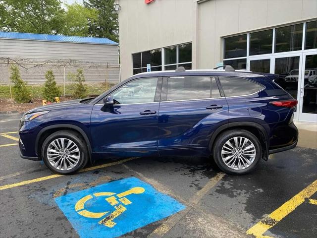 2020 Toyota Highlander Platinum