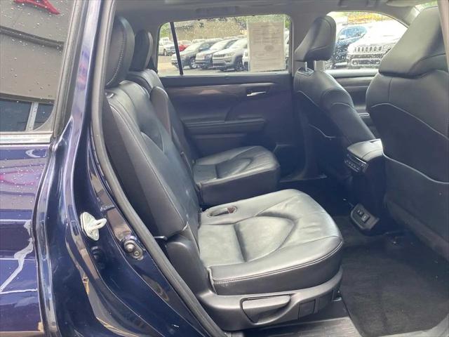 2020 Toyota Highlander Platinum