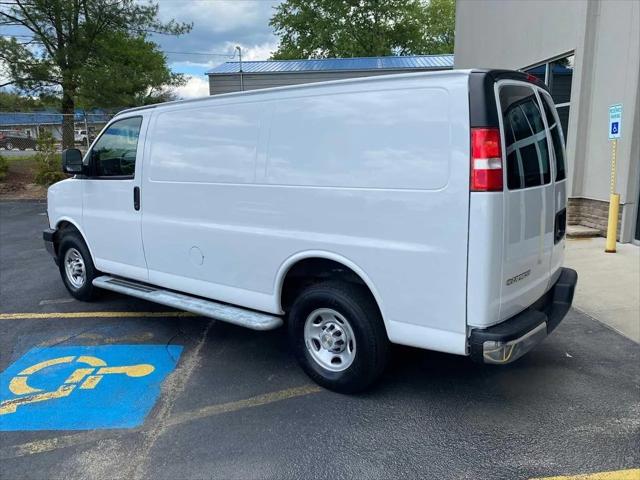 2024 Chevrolet Express Cargo Van RWD 2500 Regular Wheelbase WT