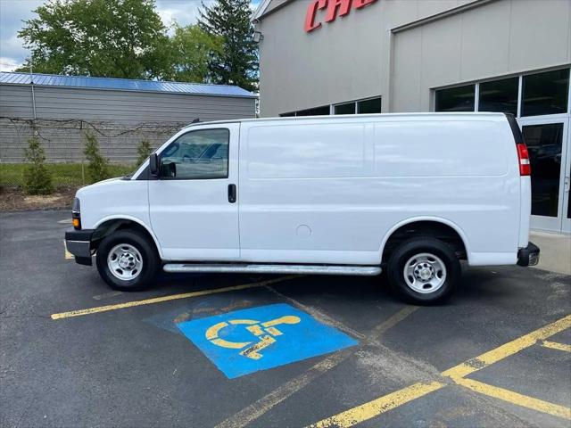 2024 Chevrolet Express Cargo Van RWD 2500 Regular Wheelbase WT