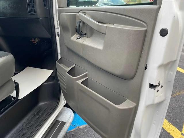 2024 Chevrolet Express Cargo Van RWD 2500 Regular Wheelbase WT