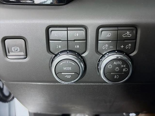 2026 GMC Sierra 2500HD Crew Cab, Standard Bed, AT4X, 4WD