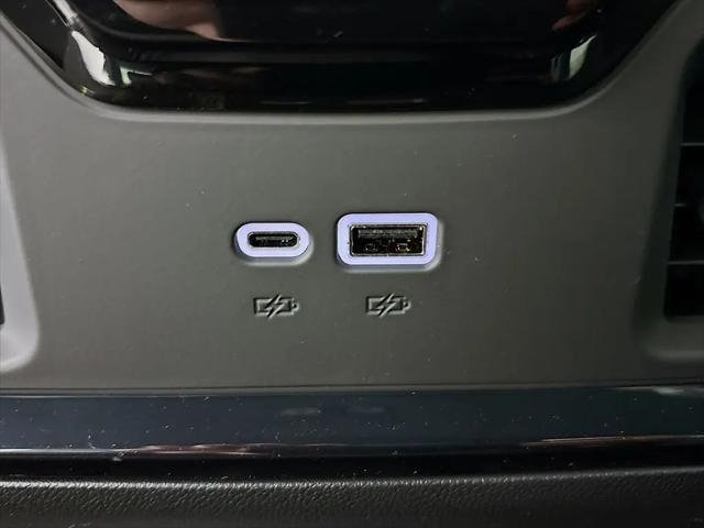 2026 GMC Sierra 2500HD Crew Cab, Standard Bed, AT4X, 4WD