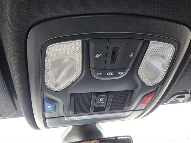 2022 Ram 3500 Tradesman Crew Cab 4x4 8' Box