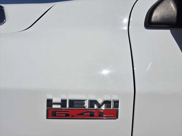 2022 Ram 3500 Tradesman Crew Cab 4x4 8' Box