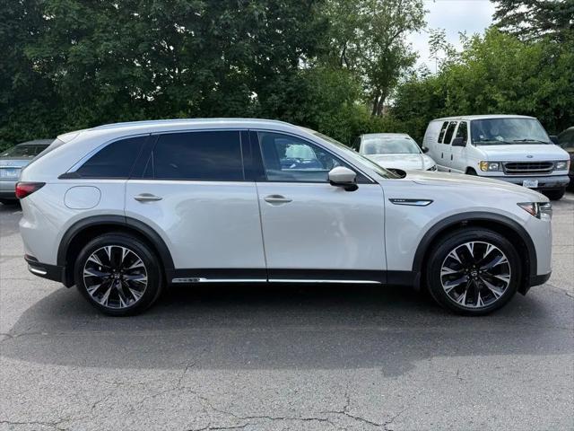2024 Mazda X-90 Premium