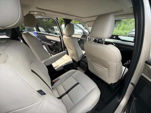 2024 Mazda X-90 Premium
