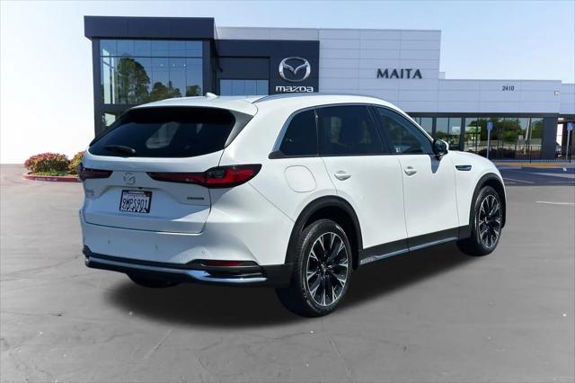 2024 Mazda X-90 Premium