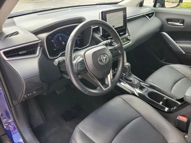 2024 Toyota Corolla Cross XLE