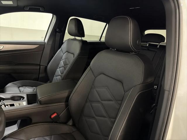 2026 Volkswagen Atlas Cross Sport SE