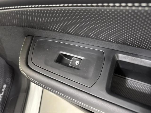 2026 Volkswagen Atlas Cross Sport SE