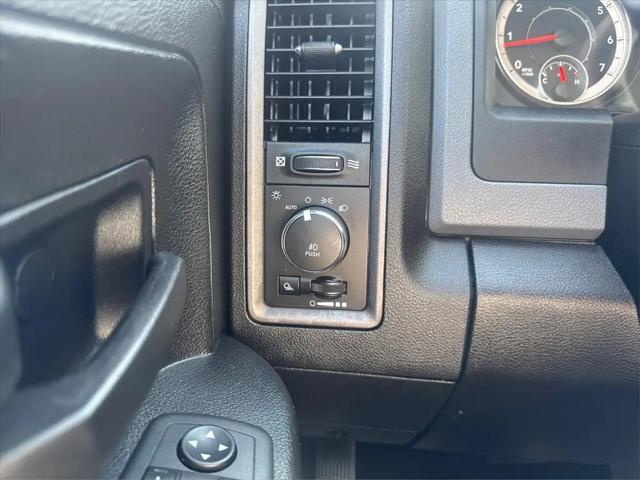 2019 Ram 1500 Classic Express Quad Cab 4x4 6'4" Box