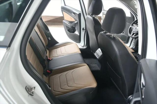 2020 Volkswagen Jetta 1.4T SEL Premium