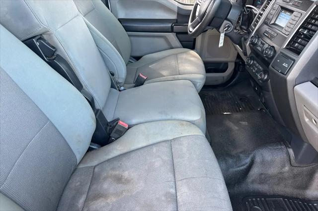 2022 Ford F-550 XL