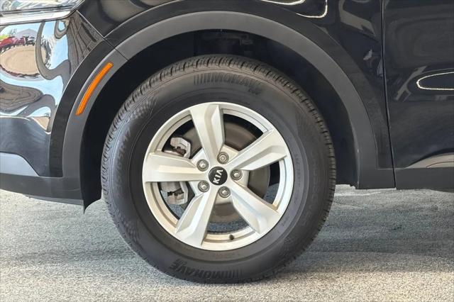 2021 Kia Sorento LX
