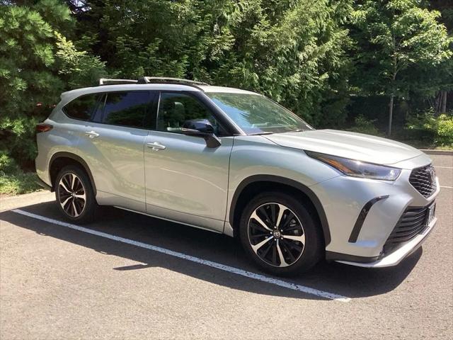2022 Toyota Highlander XSE