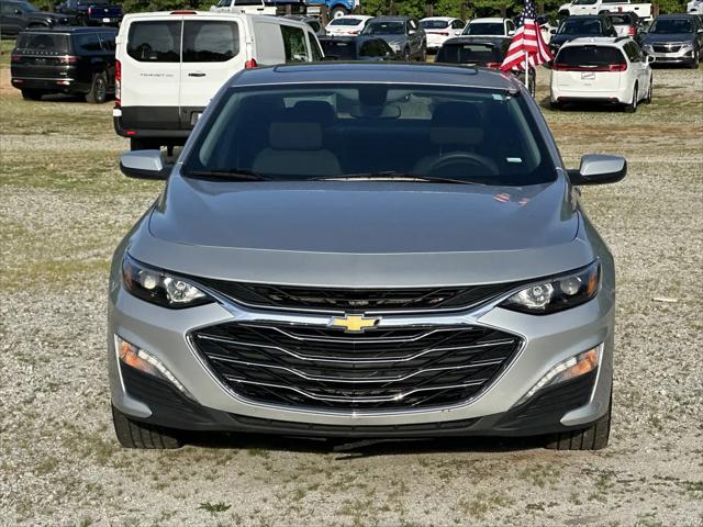 2022 Chevrolet Malibu FWD LT