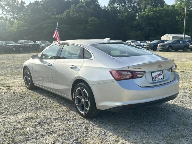 2022 Chevrolet Malibu FWD LT