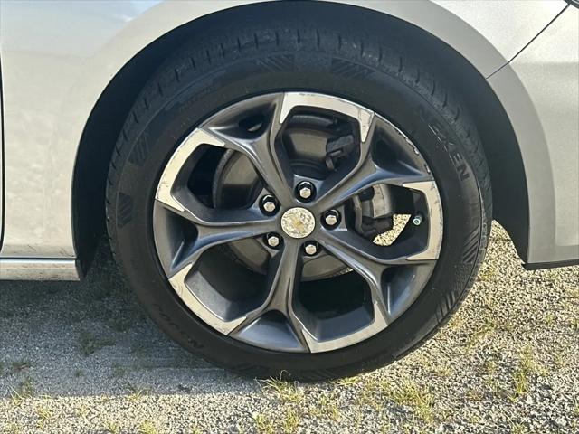 2022 Chevrolet Malibu FWD LT