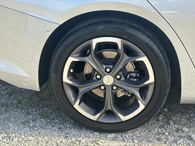 2022 Chevrolet Malibu FWD LT