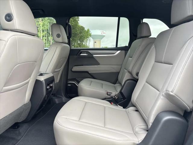 2026 GMC Acadia Elevation AWD