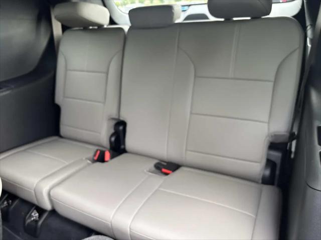 2026 GMC Acadia Elevation AWD