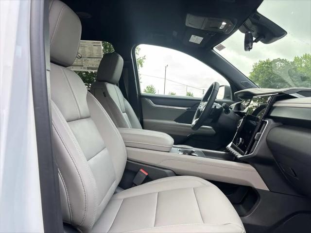2026 GMC Acadia Elevation AWD