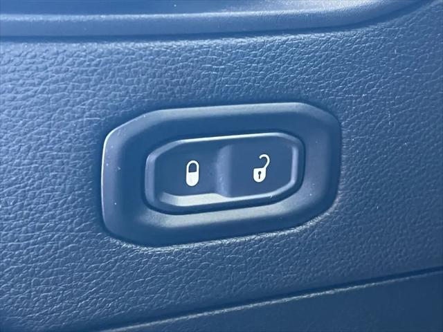 2021 Jeep Wrangler Sahara Altitude 4x4