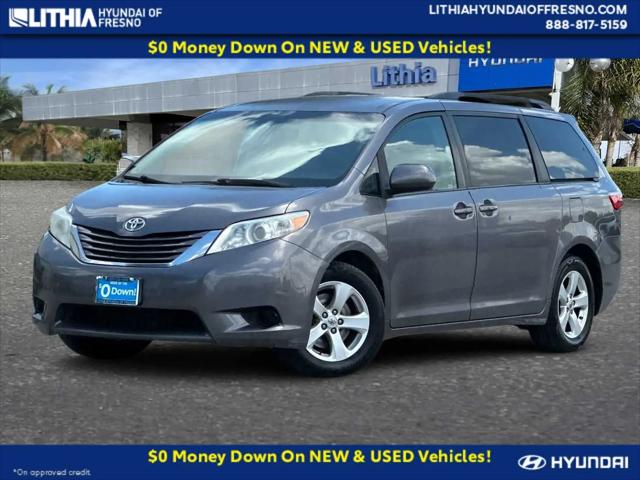 2015 Toyota Sienna LE 7 Passenger for sale in Fresno, CA