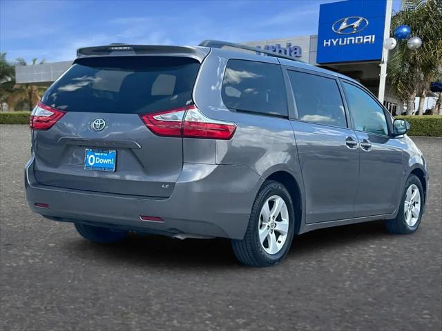 2015 Toyota Sienna LE 7 Passenger
