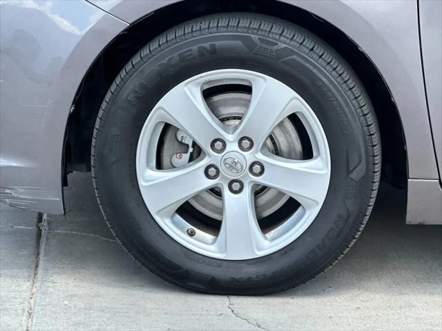 2015 Toyota Sienna LE 7 Passenger