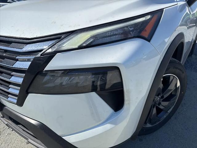 2024 Nissan Rogue SV FWD